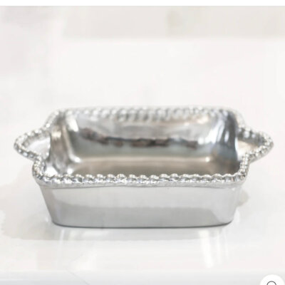 Square baking dish