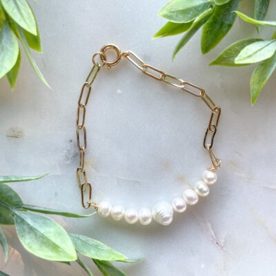 Isla Pearl Chain Bracelet