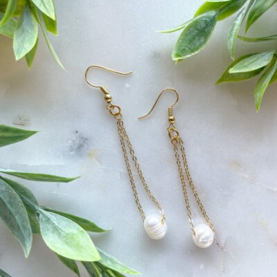 Breezy Pearl Drop Earrings