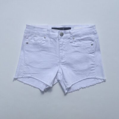 Bright White Tulip Hem Short