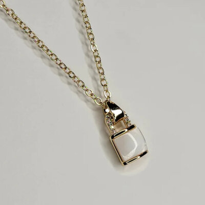 Pearl Lock Necklace