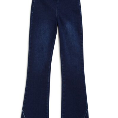 pull on flare Jean