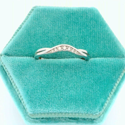 14K Diamond Contour Wedding Ring
