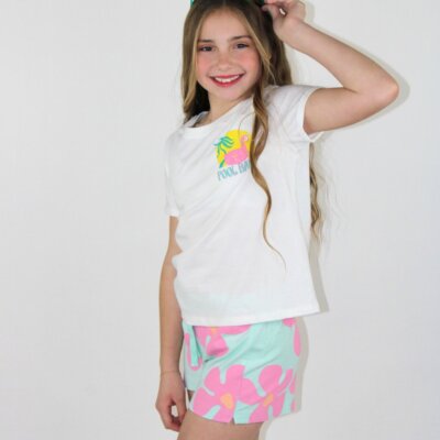 Pool babe graphic Tee