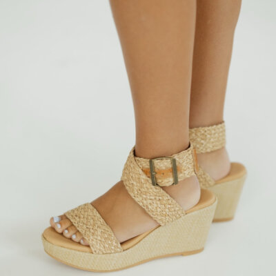 Isabel in Natural Raffia by Chocolat Blu
