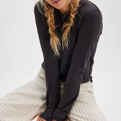 Free People Nova Tee L/S- Black