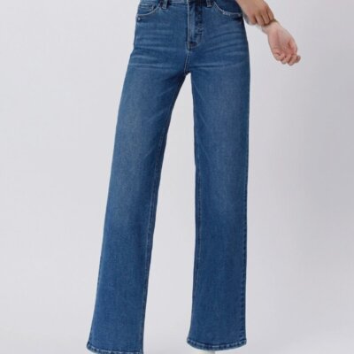 Super High Rise Wide Leg Jean