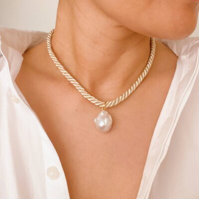 Downloaded from Shopify for use with Vendor ID (32) and Product ID (8746260398211). Downloaded from Shopify for use with Vendor ID (32) and Product ID (8746260398211).