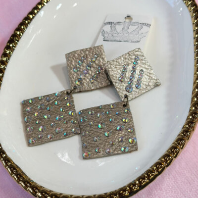 Charmed Square Drops