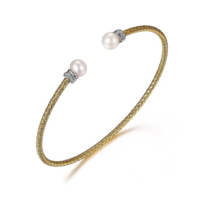 Deandra Cuff Bracelet
