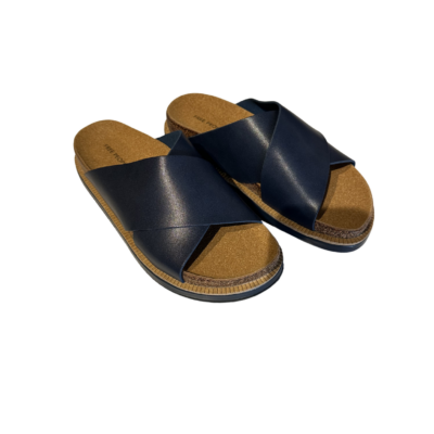 Downloaded from Shopify for use with Vendor ID (369) and Product ID (9907106382071). Downloaded from Shopify for use with Vendor ID (369) and Product ID (9907106382071).