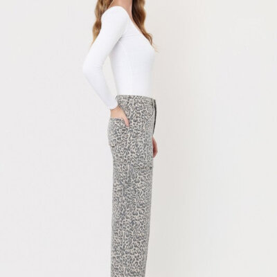 Downloaded from Shopify for use with Vendor ID (369) and Product ID (9932924780791). Downloaded from Shopify for use with Vendor ID (369) and Product ID (9932924780791).