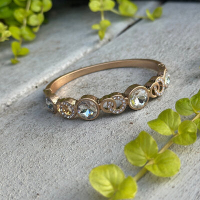 Gold crystal Link bracelet