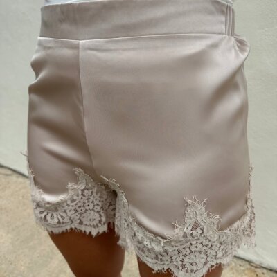 Downloaded from Shopify for use with Vendor ID (1528) and Product ID (8610397585543). Downloaded from Shopify for use with Vendor ID (1528) and Product ID (8610397585543).