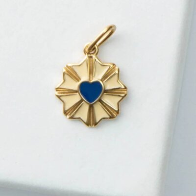 Thrive Charm