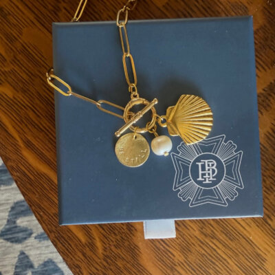 Shell “Be Still”Necklace