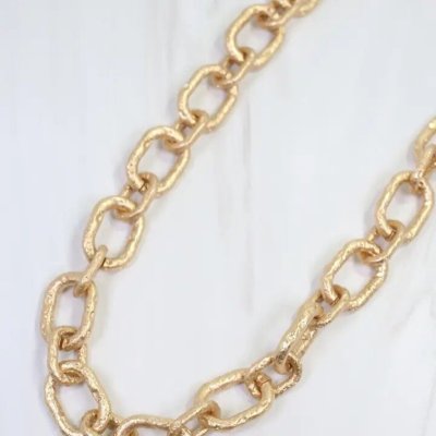 Allani Hammered Link Necklace