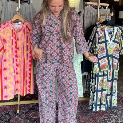 Downloaded from Shopify for use with Vendor ID (171) and Product ID (8882339872939). Downloaded from Shopify for use with Vendor ID (171) and Product ID (8882339872939).