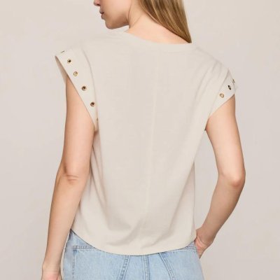 Downloaded from Shopify for use with Vendor ID (1510) and Product ID (10310221431075). Downloaded from Shopify for use with Vendor ID (1510) and Product ID (10310221431075).