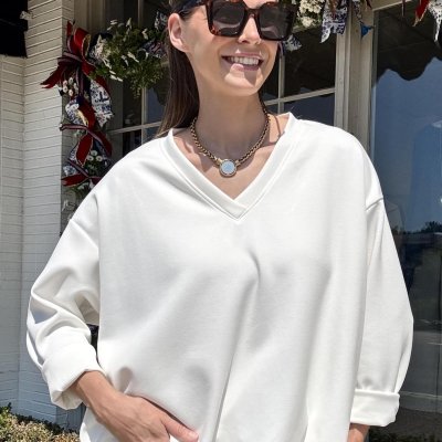 V-Neck Bubble Sweatshirt-White