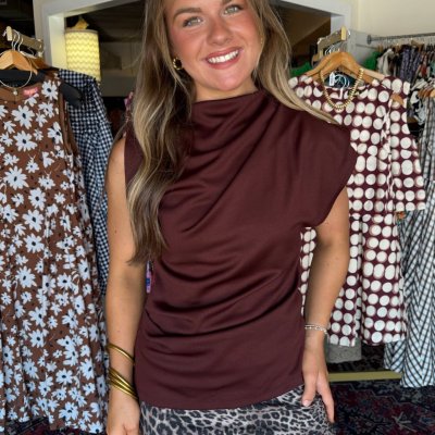 Feeling Vine In My Asymmetric Burgundy Top