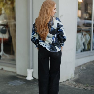 Downloaded from Shopify for use with Vendor ID (762) and Product ID (11119059697700). Downloaded from Shopify for use with Vendor ID (762) and Product ID (11119059697700).