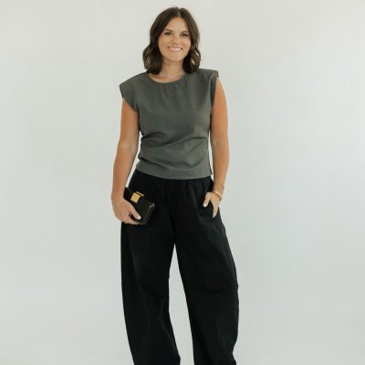 Black Elastic Waist Band Barrel Leg Pants