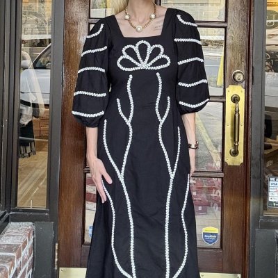 Embroidered Puff Slve Dress