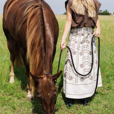 The Maelan Midi Skirt Cream