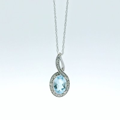 Chalet 10K Topaz Necklace