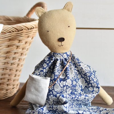 Downloaded from Shopify for use with Vendor ID (721) and Product ID (10231348003136). Downloaded from Shopify for use with Vendor ID (721) and Product ID (10231348003136).